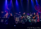 20221115-IMG 9440  Susan Tedeschi (chant, guitare), Derek Trucks (guitare), Brandon Boone (basse), Mike Mattison (chant, guitare, choeur), Mark Rivers (choeur), Alecia Chakour (choeur), Isaac Eady (batterie), Tyler Greenwell (batterie),  Kebbi Williams (saxophone), Ephraim Owens (trompette), Elizabeth Lea (trombone), Gabe Dixon (claviers, chant) : PARIS 11eme, PARIS-BATACLAN (Le), TEDESCHI TRUCKS BAND