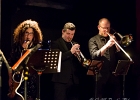 20221123-214019-IMG 9999  Toni Green (chant), Eddy Leclerc (guitare), Paul Heroux  (batterie), Thomas Planque (basse),  Benoît Sourisse (claviers),  Vincent Aubert (trombone), Pierre Marie Humeau (trompette), Nadege Dumas (saxophone) : PARIS-NEW MORNING, TONI GREEN