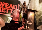 20230511-222319IMG 2397  Nirek Mokar (piano, chant), Stan Noubard Pacha (guitare), Claude Braud (saxophone), Guillaume Nouaux (batterie), Nicolas Dubouchet (contrebasse) avec Sax Gordon (saxophone) : NIREK MOKAR, PARIS-CAVEAU DE LA HUCHETTE