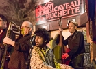 20230511-232511IMG 2438  Nirek Mokar (piano, chant), Stan Noubard Pacha (guitare), Claude Braud (saxophone), Guillaume Nouaux (batterie), Nicolas Dubouchet (contrebasse) avec Sax Gordon (saxophone) : NIREK MOKAR, PARIS-CAVEAU DE LA HUCHETTE