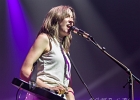 20231015-212155IMG 0721  Larkin Poe : Rebecca Lowell (chant, guitare), Megan Lowell (slide guitar), XX (basse), YY (batterie) : LARKIN POE, PARIS 9eme, PARIS-OLYMPIA