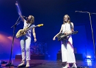 20231015-213028IMG 4129  Larkin Poe : Rebecca Lowell (chant, guitare), Megan Lowell (slide guitar), XX (basse), YY (batterie) : LARKIN POE, PARIS 9eme, PARIS-OLYMPIA