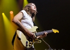 20231015-213311IMG 4137  Larkin Poe : Rebecca Lowell (chant, guitare), Megan Lowell (slide guitar), XX (basse), YY (batterie) : LARKIN POE, PARIS 9eme, PARIS-OLYMPIA