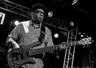 20240207-201206-IMG 5367  Katie Henry (chant, clavier), Matthew Mwangi (guitare), George Moye (basse), Ronald Oor (batterie) : KATIE HENRY, PARIS 10eme, PARIS-NEW MORNING
