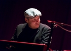 20240301-204846-IMG 1865  Natalia M King (Chant, guitare), Ludovic Bruni (guitare), Fabricio Nicolas (contrebasse et basse), Damien Argentieri (claviers), Vince Laurent (batterie) : HAUTS DE SEINE-MONTROUGE, HAUTS DE SEINE-MONTROUGE-BEFFROI (Le), NATALIA M KING