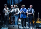 20240301-220756-IMG 1949  Natalia M King (Chant, guitare), Ludovic Bruni (guitare), Fabricio Nicolas (contrebasse et basse), Damien Argentieri (claviers), Vince Laurent (batterie) : HAUTS DE SEINE-MONTROUGE, HAUTS DE SEINE-MONTROUGE-BEFFROI (Le), NATALIA M KING