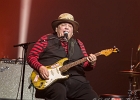 20240317-IMG 2318  Popa Chubby (guitare, chant, batterie),  Mike Merritt (basse), Luca Chiellini (claviers), Andrei Koribanics (batterie) : PARIS-OLYMPIA, POPA CHUBBY