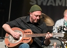 20240418-203313-IMG 2684  Manu Slide &#38; The Uke Swing Trio : BEAUTIFUL SWAMP BLUES FESTIVAL, HAUTS DE FRANCE-PAS DE CALAIS-CALAIS, MANU SLIDE, MANU SLIDE and The UKE SWING TRIO