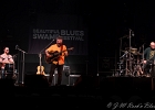20240419-212237-IMG 2875  Francesco Piu (chant, guitare), Silvio Centamore (batterie), Matteo Frattima (percussions) : BEAUTIFUL SWAMP BLUES FESTIVAL, FRANCESCO PIU, HAUTS DE FRANCE-PAS DE CALAIS-CALAIS
