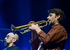 20240419-221732-IMG 2919  Marc T (chant, guitare), Renaud Lesire (basse), Fabrice Bessouat (batterie), Damien Cornelis (claviers), Paolo.Chatet (trompette), Tejerizo Sylvain (saxophone) : BEAUTIFUL SWAMP BLUES FESTIVAL, HAUTS DE FRANCE-PAS DE CALAIS-CALAIS, TEE