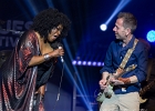 20240420-204710-IMG 5817  Terrie Odabi (chant),  Yann Cuyeu (guitare), Kris Jefferson (basse), Fabrice Bessouat (batterie), Damien Cornelis (claviers) : BEAUTIFUL SWAMP BLUES FESTIVAL, FABRICE BESSOUAT, HAUTS DE FRANCE-PAS DE CALAIS-CALAIS, TERRIE ODABI