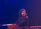 20241109-220944-IMG 7831  Mike Welch (chant, guitare), Fabrice Bessouat (batterie), Erkan Özdemir (basse), Brooks Milgate (claviers) : MONSTER MIKE WELCH, SEINE SAINT DENIS-TREMBLAY EN FRANCE
