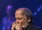 20241123-202634-IMG 8100  Big Dez : Philippe Fernandez (chant, guitare), Lamine Guerfi  (basse), Marc Schaeller (harmonica), Yann Cole (guitare), Fabien Saussaye (claviers), Christophe Gaillot (batterie) : ATHENA BLUES FESTIVAL, BIG DEZ, HAUTS DE FRANCE-NORD-SAINT SAULVE