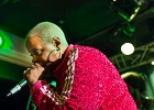 20241203-205359-IMG 6946  Stephen Hull (chant, guitare), Sheryl Youngblood (chant, batterie), Dave Herrero (chant, guitare), Johnny Iguana (claviers), Victor Reed (batterie), Chano Cruz (basse) : CHANO CRUZ, CHICAGO BLUES FESTIVAL, CHICAGO BLUES FESTIVAL 2024, DAVE HERRERO, JOHNNY IGUANA, PARIS 10eme, PARIS-NEW MORNING, SHERYL YOUNGBLOOD, STEPHEN HULL, VICTOR REED