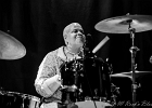 20241203-215804-IMG 7018  Stephen Hull (chant, guitare), Sheryl Youngblood (chant, batterie), Dave Herrero (chant, guitare), Johnny Iguana (claviers), Victor Reed (batterie), Chano Cruz (basse) : CHANO CRUZ, CHICAGO BLUES FESTIVAL, CHICAGO BLUES FESTIVAL 2024, DAVE HERRERO, JOHNNY IGUANA, PARIS 10eme, PARIS-NEW MORNING, SHERYL YOUNGBLOOD, STEPHEN HULL, VICTOR REED
