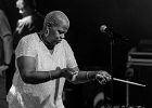 20241214-223155-IMG 8418  Stephen Hull (chant, guitare), Sheryl Youngblood (chant, batterie), Dave Herrero (chant, guitare), Johnny Iguana (claviers), Victor Reed (batterie), Chano Cruz (basse) : CHICAGO BLUES FESTIVAL, DAVE HERRERO, SEINE SAINT DENIS-TREMBLAY EN FRANCE, SHERYL YOUNGBLOOD, STEPHEN HULL