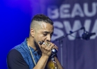 20250425-222407-IMG 8848  Aki Kumar (chant, harmonica), Johnny Burgin (guitare),  June Core (batterie), Philippe Dandrimont (basse) : AKI KUMAR BAND, BEAUTIFUL SWAMP BLUES FESTIVAL, HAUTS DE FRANCE-PAS DE CALAIS-CALAIS, JOHNNY BURGIN, JUNE CORE, PHILIPPE DANDRIMONT