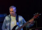 20250529-IMG 8502  David Wilson (guitare, chant), Fabrizio Erba (basse), Toto Poznantek (batterie), Lu Ca (claviers, guitare, chant) : BRAD WILSON, FABRIZIO ERBA, HAUTS DE SEINE-MONTROUGE-THE BACKSTAGE, LU CA, TOTO POZNANTEK