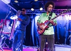 20251202-205537-IMG 0565  Selwyn Birchwood (guitare, chant), Reggie Oliver (saxophone baryton), Donald Wright (basse), Eric Cannavaro (claviers), Henley Connor III (batterie), Carly Harvey (chant) : CARLY HARVEY, CHICAGO BLUES FESTIVAL, CHICAGO BLUES FESTIVAL 2025, DONALD HUFF WRIGHT, HENLEY CONNOR, JOHN HETHERINGTON, PARIS-NEW MORNING, REGI OLIVIER, SELWYN BIRCHWOOD