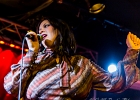 20251203-203631-IMG 0688  Voodoo Women : Vincent Cirille (guitare), Manon Chikh (chant) : MANON CHIKH, PARIS-NEW MORNING, VINCENTt CIRILLE, VOODOO WOMEN