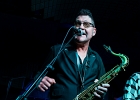 20251212-213700-IMG 0861  Big Dez - Philippe Fernandez (chant, guitrare), Sax Gordon (saxophone, chant),  Lamine Guerfi  (basse), Guillaume Destarac (batterie),  Vinz Polletvillard  (claviers) : BIG DEZ, GUILLAUME DESTARAC, LAMINE GUERFI, PARIS 1er, PARIS-SUNSET, PHIL FERNANDEZ, SAX GORDON, VINZ POLLETVILLARD