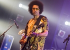 20251213-205046-IMG 0925  Selwyn Birchwood (guitare, chant), Reggie Oliver (saxophone baryton), Donald Wright (basse), Eric Cannavaro (claviers), Henley Connor III (batterie), Carly Harvey (chant) : CARLY HARVEY, CHICAGO BLUES FESTIVAL 2025, DONALD HUFF WRIGHT, ERIC CANNAVARO, HENLEY CONNOR, REGI OLIVER, SEINE SAINT DENIS-TREMBLAY EN FRANCE, SELWYN BIRCHWOOD