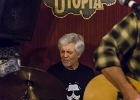 20260228-215356-IMG 1796  Tio Manuel : Manu Castillo (chant, guitare),  Rudy Serairi (basse), Christophe Gaillot (batteur) Gilles Fegeant (guitare) : PARIS 14eme, PARIS-UTOPIA, TIO MANUEL