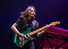 20260331-203840-IMG 2437  Nina Attal (chant, guitare), Jessie Lee Houllier (chant, guitare), Léa Worms (claviers), Antonella Mazza (basse), Camille Bigeault (batterie), Milla Leika (chant, harpe) : ELECTRIC LADYLAND, HAUTS DE SEINE-NEUILLY SUR SEINE, JESSIE LEE HOULLIER, NINA ATTAL