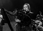 20260331-204912-IMG 2460  Nina Attal (chant, guitare), Jessie Lee Houllier (chant, guitare), Léa Worms (claviers), Antonella Mazza (basse), Camille Bigeault (batterie), Milla Leika (chant, harpe) : ELECTRIC LADYLAND, HAUTS DE SEINE-NEUILLY SUR SEINE, JESSIE LEE HOULLIER, NINA ATTAL
