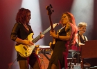 20260331-213412-IMG 2525  Nina Attal (chant, guitare), Jessie Lee Houllier (chant, guitare), Léa Worms (claviers), Antonella Mazza (basse), Camille Bigeault (batterie), Milla Leika (chant, harpe) : ELECTRIC LADYLAND, HAUTS DE SEINE-NEUILLY SUR SEINE, JESSIE LEE HOULLIER, NINA ATTAL