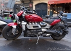 20211218-IMG 3214  Triumph Rocket 3R 2500cm3 - Rue Danielle Casanova -  Paris - France - le 18/12/2021 : MOTO, MOTOS HORS HARLEY, PARIS, TRIUMPH