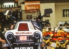 19841001-IMG 0087-3  Suzuki RG500 Gamma - salon de la moto - Paris - France octobre 1984 : MOTOS HORS HARLEY, SCAN PHOTO et DIAPO