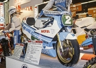 19841001-IMG 0092-3  Yamaha TZ 250  - salon de la moto - Paris - France octobre 1984 : MOTOS HORS HARLEY, SCAN PHOTO et DIAPO